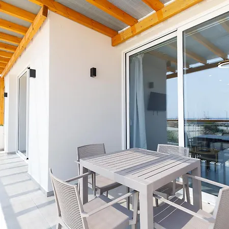 Meli Apartment