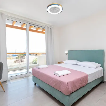 Meli Apartment *